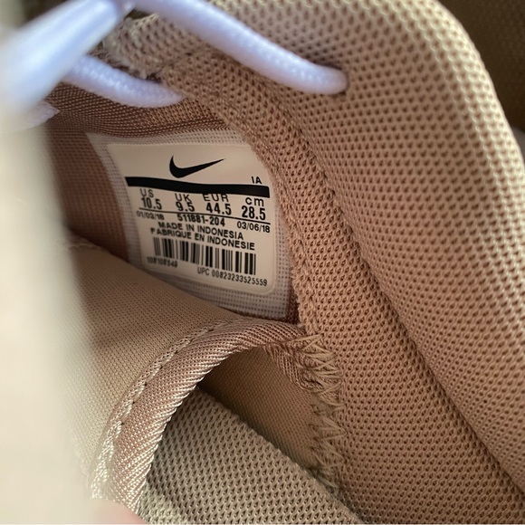 Nike mens Roshe 1 Sand White sneakers size 10.5 - Picture 9 of 12